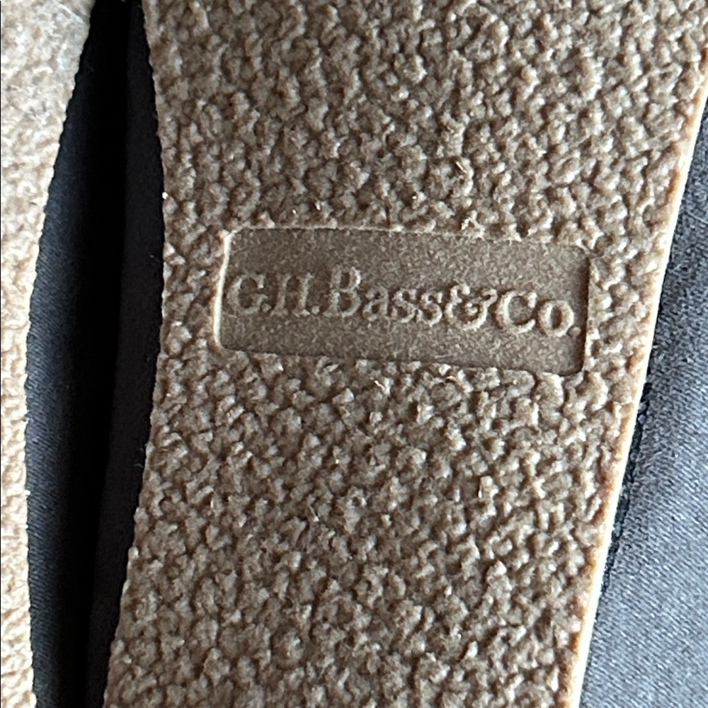 G.H. Bass & Co. New Dark Gray Loafers Size Small w/Faux Fur Lining - Picture 6 of 16